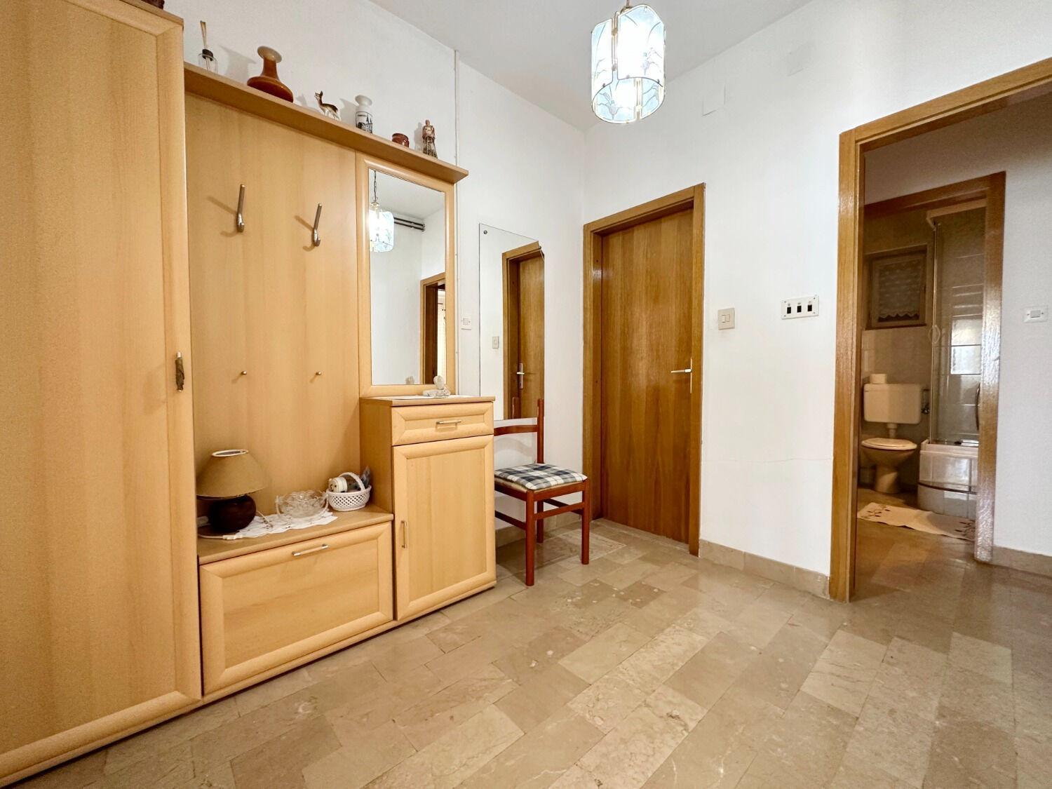 Apartments Mihaela トロギール エクステリア 写真