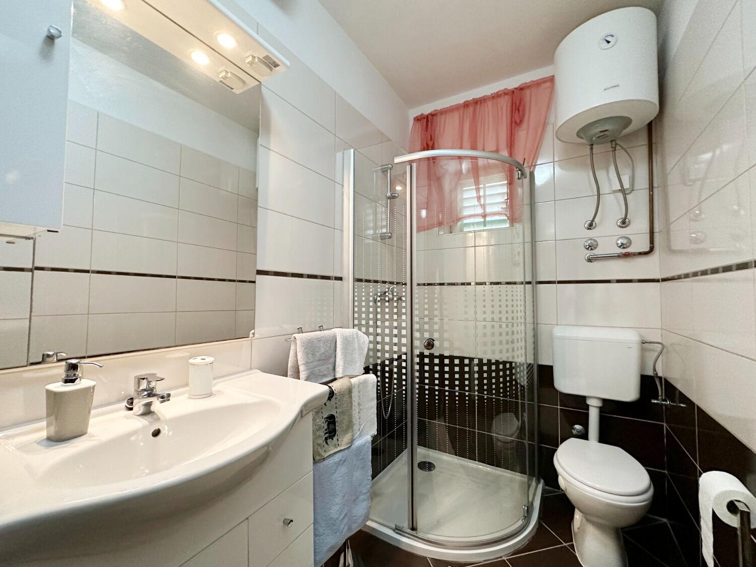 Apartments Mihaela トロギール エクステリア 写真