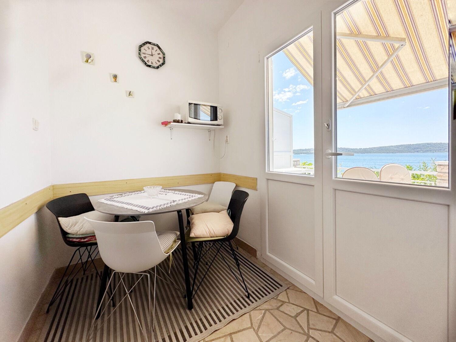 Apartments Mihaela トロギール エクステリア 写真